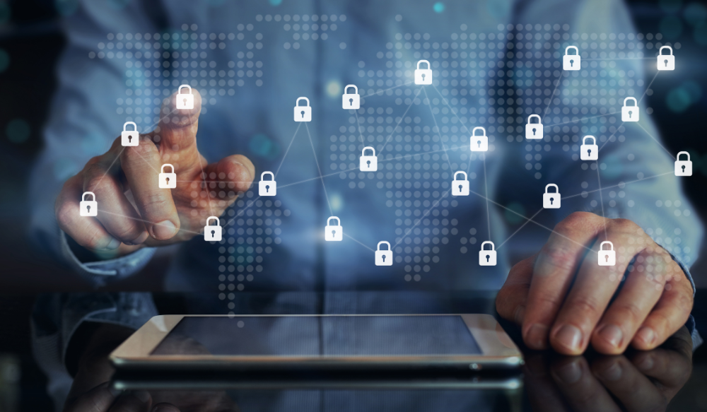 Seguridad y privacidad en plataformas digitales: Guía completa 