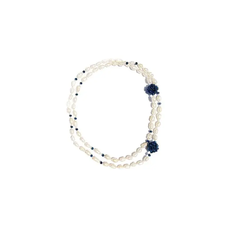 Collar de perlas barrocas con criSoundales metálicos